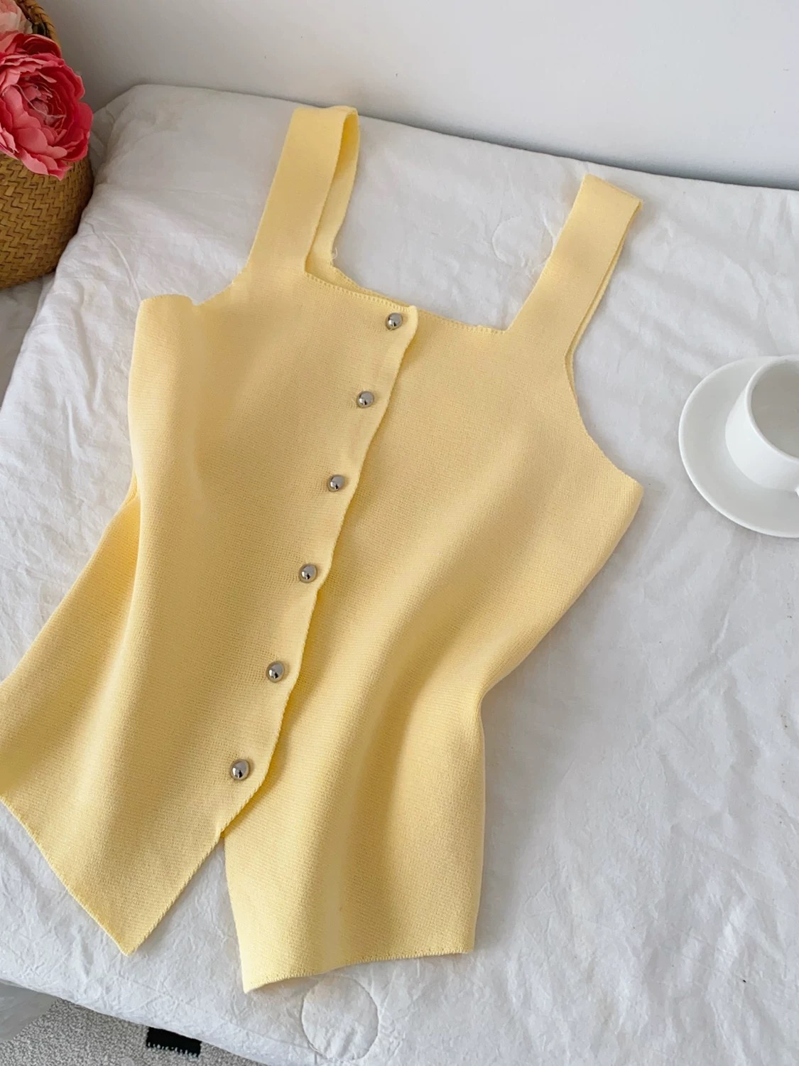 Romantic look vest top KTO286 images